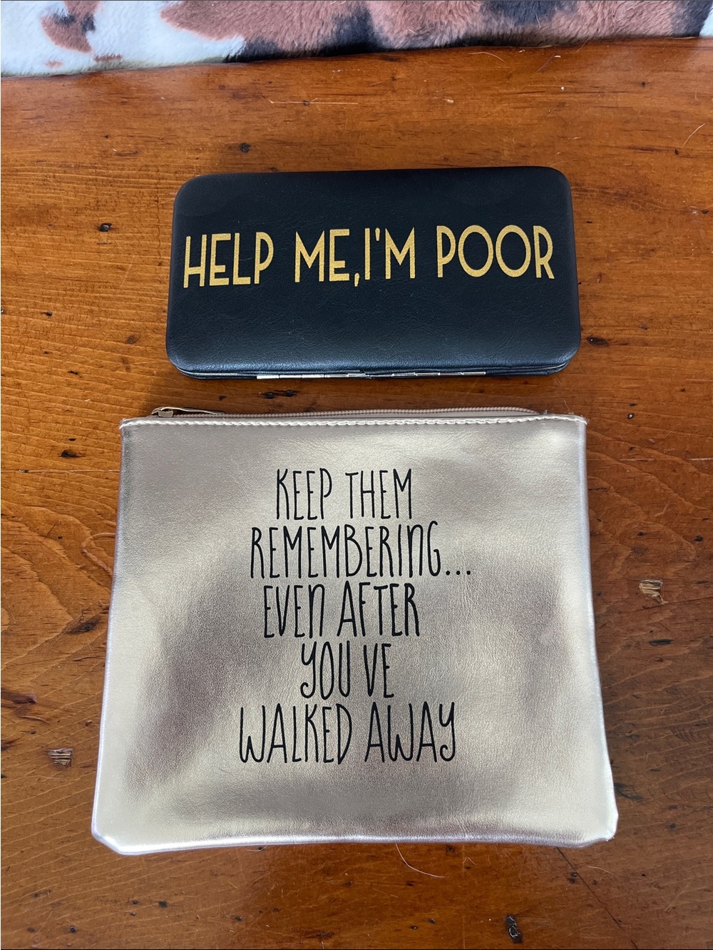 Black and Gold Card Holder with "Help Me, I'm Poor" from Bridesmaids Movie! 🤣